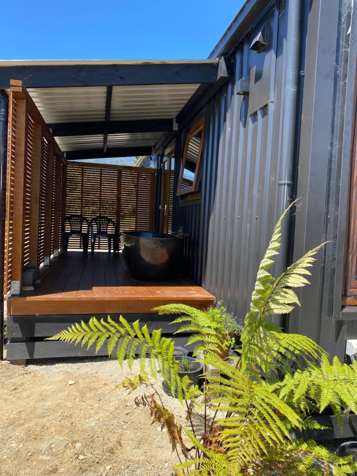 Uru Ecohomes Seddonville Esterno foto